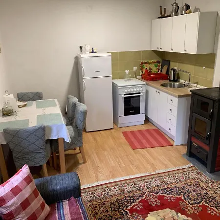 Buric * فيسوكو